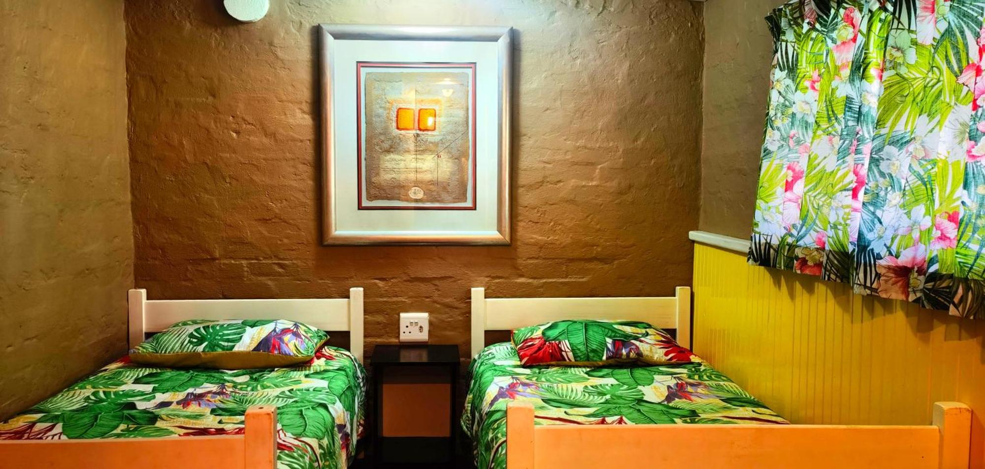 Moonsong Accommodation & Camping เพลตเตนเบิร์กเบย์ ภายนอก รูปภาพ